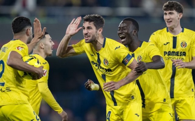 Villarreal 2-1 Valencia Tàu ngầm vàng đánh bại Bầy dơi kịch tính