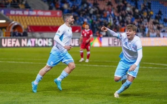 Giải mã kèo đồng banh và cách chọn đội cửa trên chuẩn