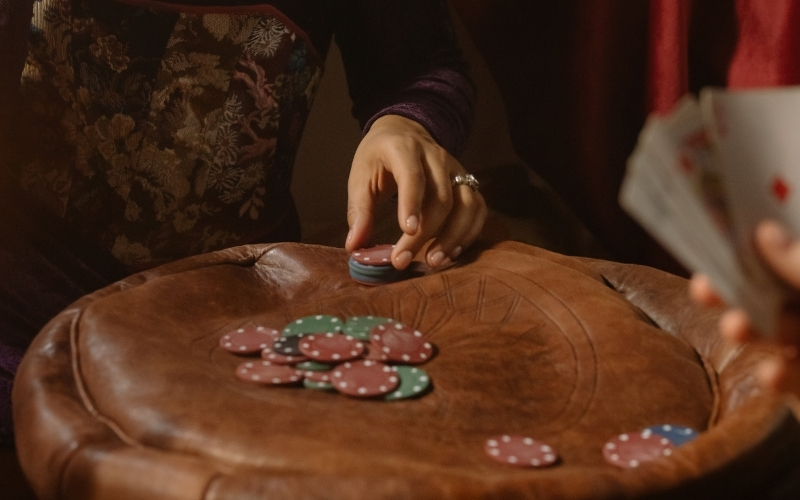 Cách nhận biết và phòng tránh các biểu hiện nghiện trò chơi có thưởng