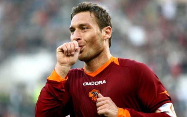 Nghị lực phi thường và chiếc cúp vàng thế giới xứng đáng của Francesco Totti