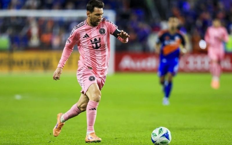 Messi lại tỏa sáng rực rỡ, đưa đội nhà vào chung kết