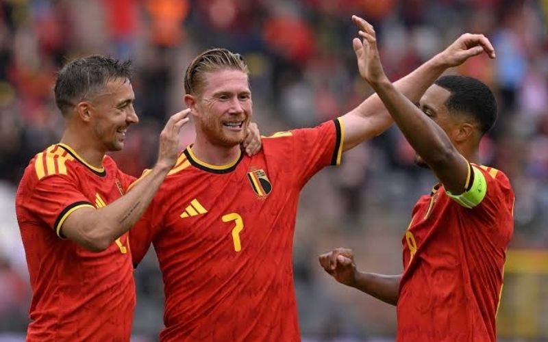 Hậu vệ phải tuyển Bỉ liên tục dâng cao hỗ trợ mặt trận tấn công World Cup 2026